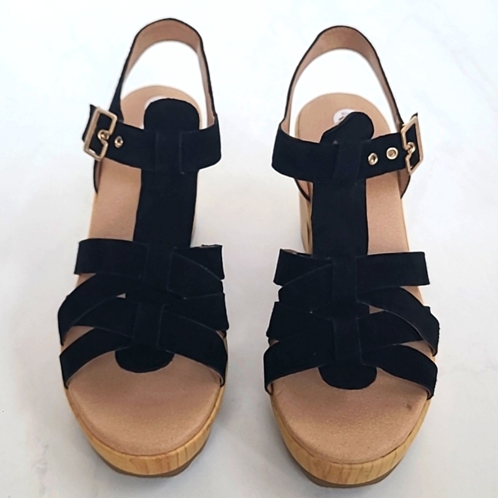 Dr. Scholl's Black and Tan Platform Sandals